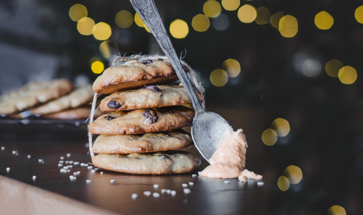 a stack of tahini dark chocolate chip cookies for a featured image