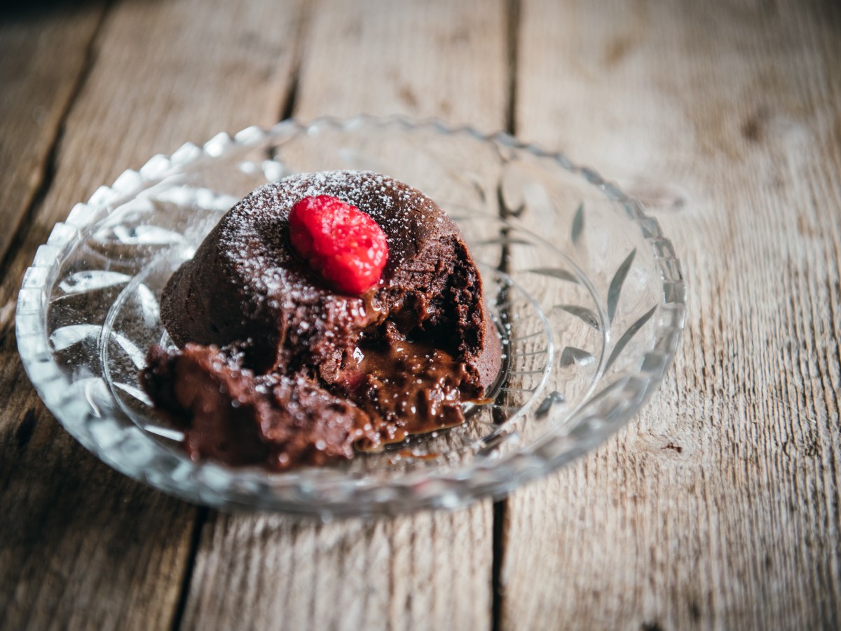 Egyszerű, kovászmentő, csokis&nbsp;lávasüti